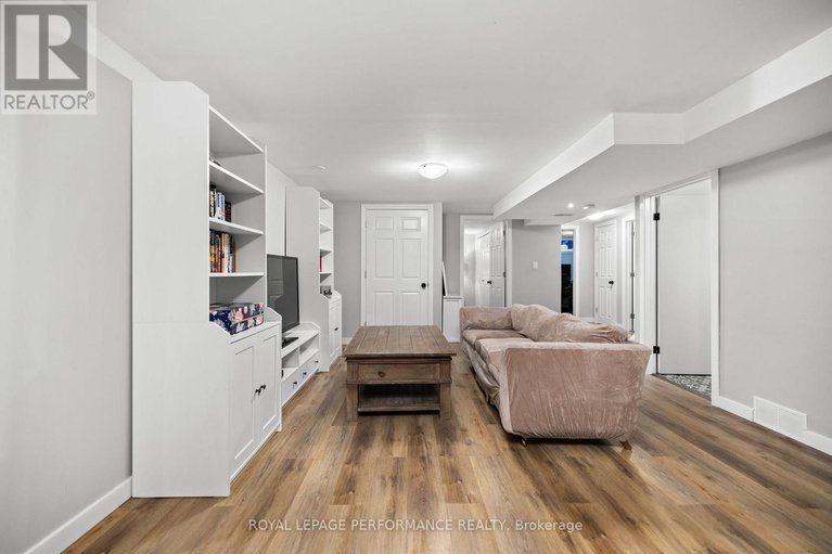 29278776/39-fielding-court/riverside-park-south/ottawa/ontario/K1V7H2_25