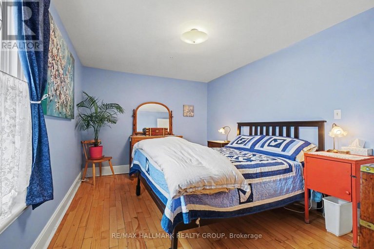 29621621/115-hamilton-avenue-n/ottawa-west/ottawa/ontario/K1Y1C1_15