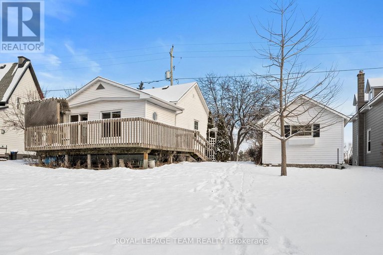 29187771/5584-manotick-main-street/manotick-village-manotick-estates/ottawa/ontario/K4M1A4_30