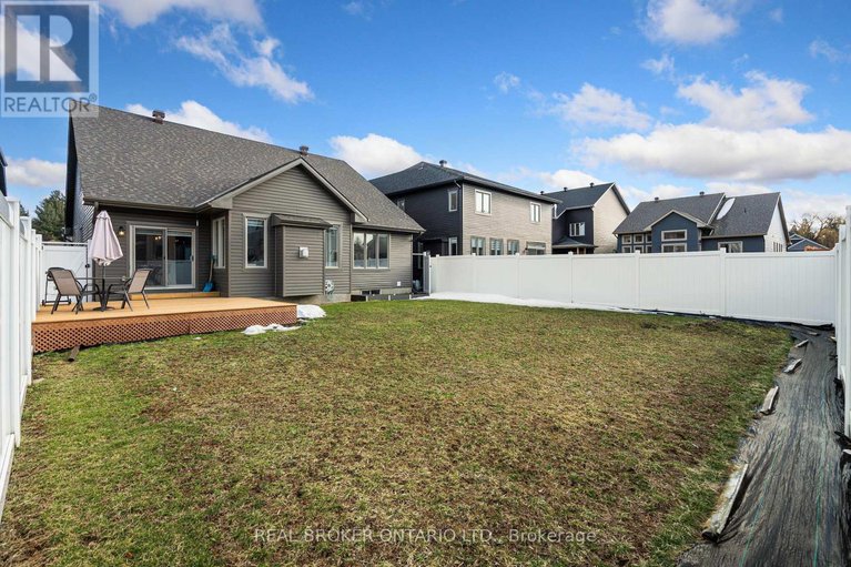28080119/502-albert-boyd-private/huntley-ward-south-east/ottawa/ontario/K0A1L0_48