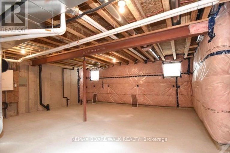 29433241/741-derreen-avenue/stittsville-north/ottawa/ontario/K2S2Y9_20