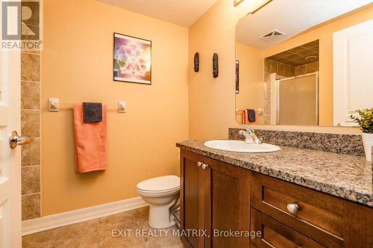 28369700/1111-200-besserer-street/sandy-hill/ottawa/ontario/K1N0A7_19