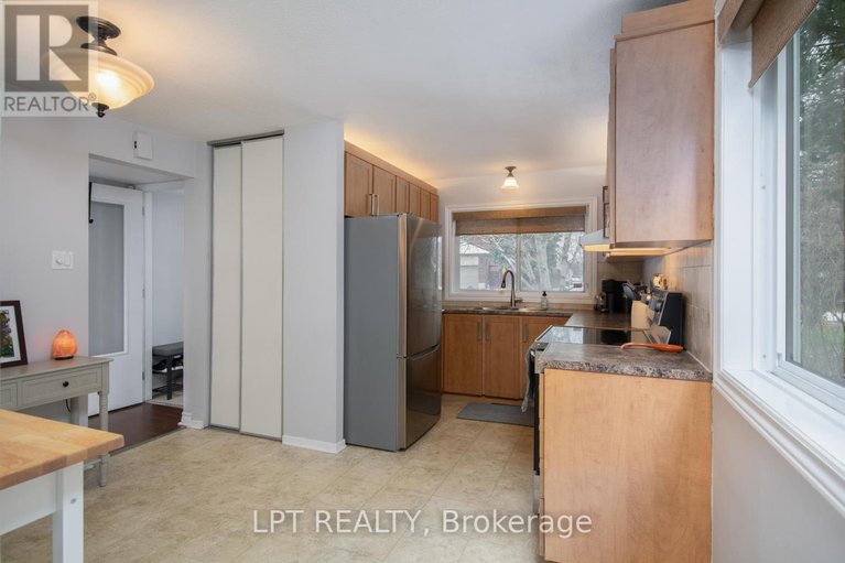 29600481/7-fable-street/pheasant-run/ottawa/ontario/K2J2C9_7