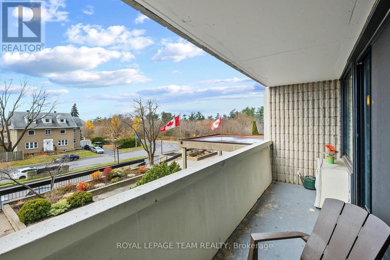 28802075/209-265-poulin-avenue/britannia/ottawa/ontario/K2B7Y8_37