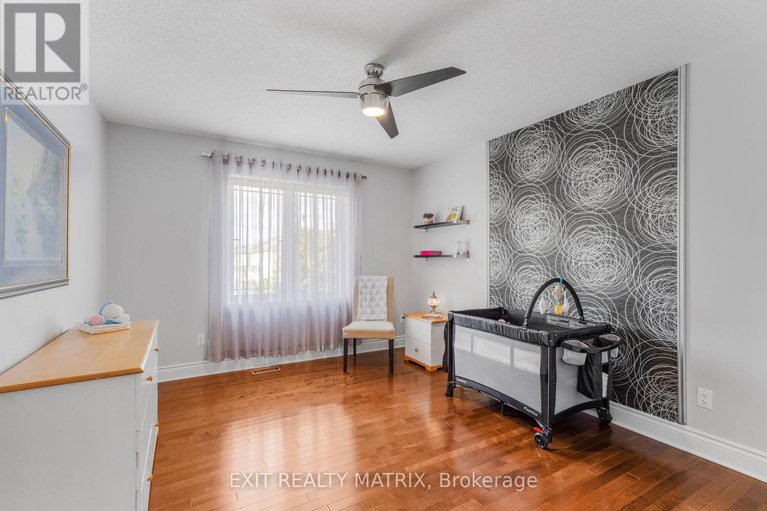 28788160/352-oakcrest-way/avalon-east/ottawa/ontario/K4A0S5_26