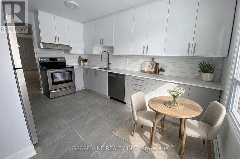 29454845/14-3565-downpatrick-road/windsor-park-village/ottawa/ontario/K1V8T3_8