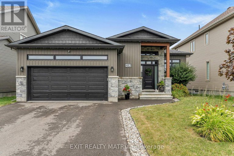 28738549/482-central-park-boulevard/village-of-russell/russell/ontario/K4R0C7_1