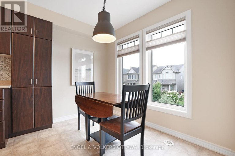 28759795/2421-nutgrove-avenue/half-moon-bay/ottawa/ontario/K2J0X4_16