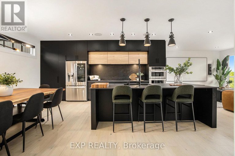 28526736/1056-notre-dame-street/embrun/russell/ontario/K0A1W0_11