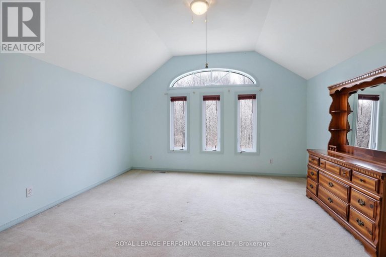 29658263/108-felton-crescent/russell-twp/russell/ontario/K4R1E5_18