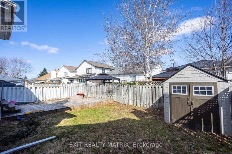 29648463/1458-shawinigan-street/fallingbrookridgemount/ottawa/ontario/K4A2N2_41