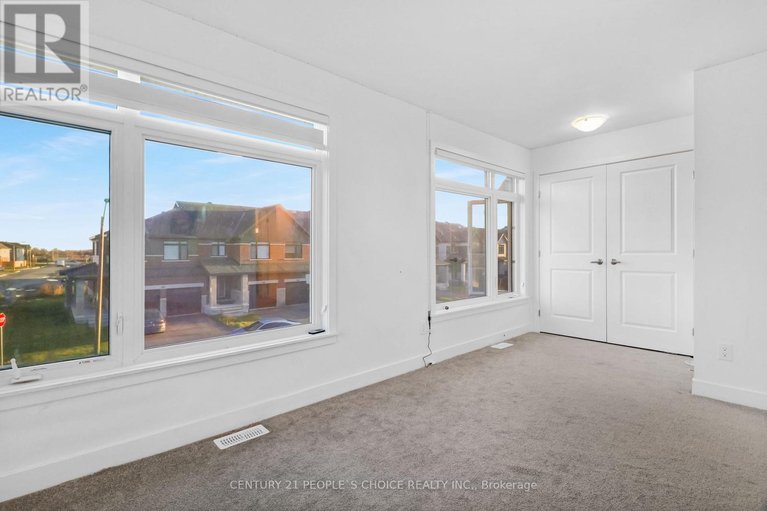 29070201/300-makobe-lane/riverside-southgloucester-glen/ottawa/ontario/K4M0L9_19