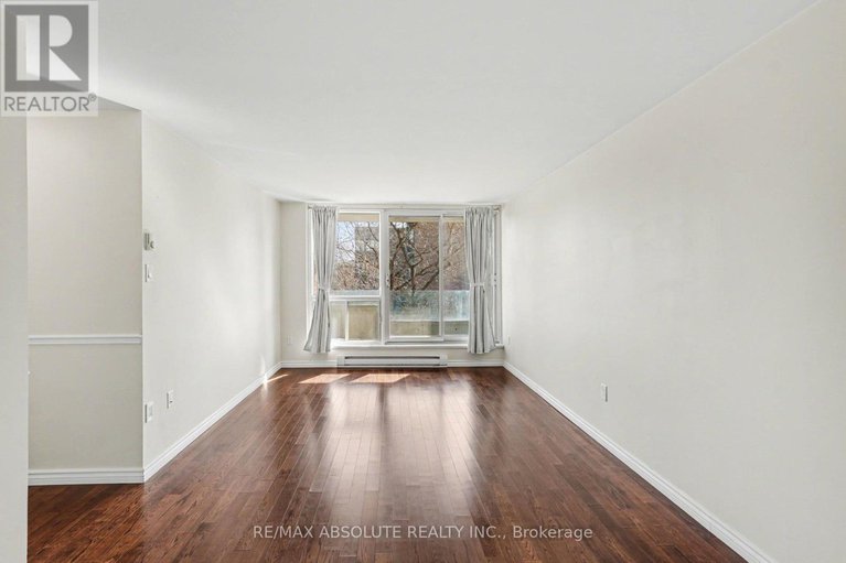 29438113/305-1177-belanger-avenue/billings-bridge/ottawa/ontario/K1H8N7_6