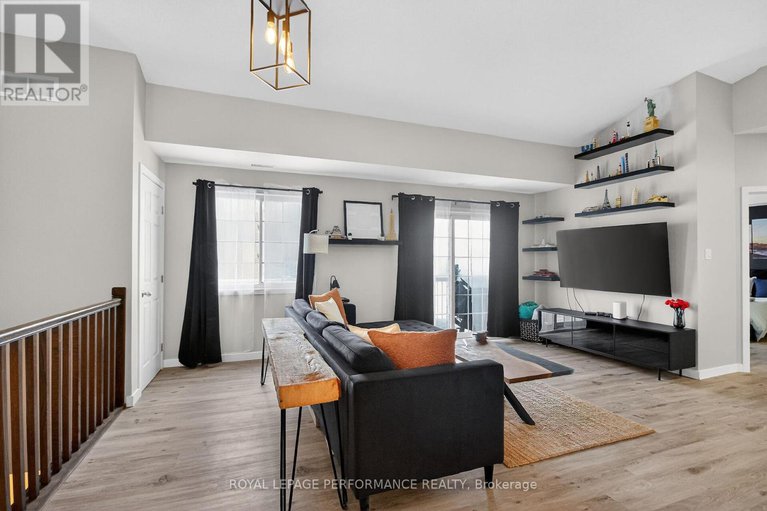 29300835/c-100-artesa-private/emerald-meadowstrailwest/ottawa/ontario/K2S0J8_5