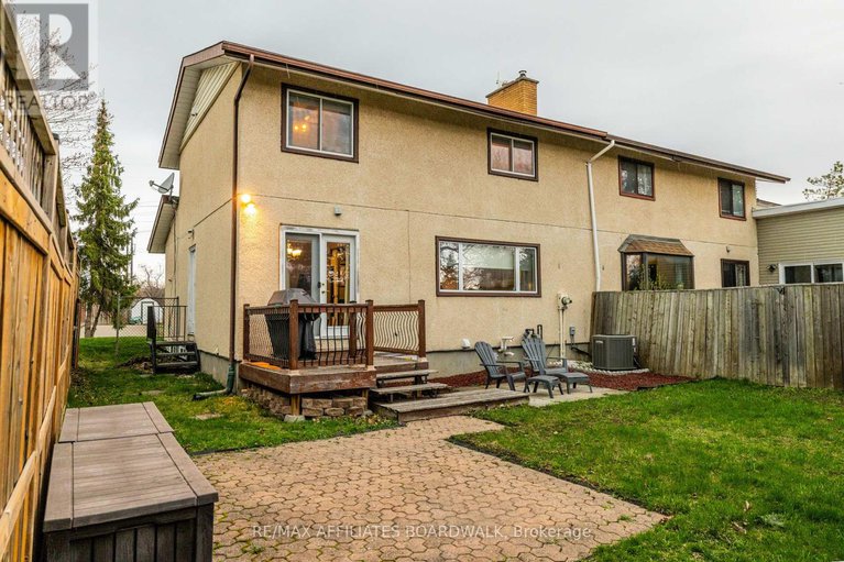 28246634/38-nestow-drive-nw/tanglewood/ottawa/ontario/K2G3X8_31