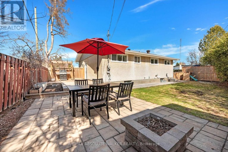 29640984/2052-valley-drive/elmvale-acresurbandale/ottawa/ontario/K1G2P4_35