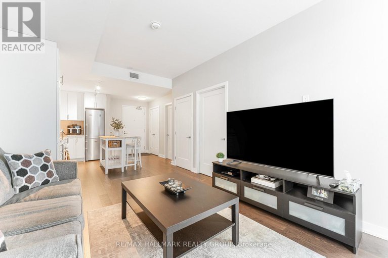 28288029/503-570-de-mazenod-avenue/ottawa-east/ottawa/ontario/K1S5X2_15