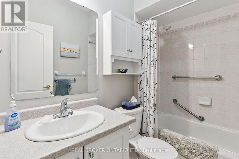 28799328/29-sable-run-drive/stittsville-central/ottawa/ontario/K2S1W8_34
