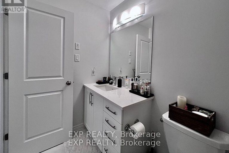 28505159/926-brian-good-avenue/riverside-southgloucester-glen/ottawa/ontario/K4M0N7_29