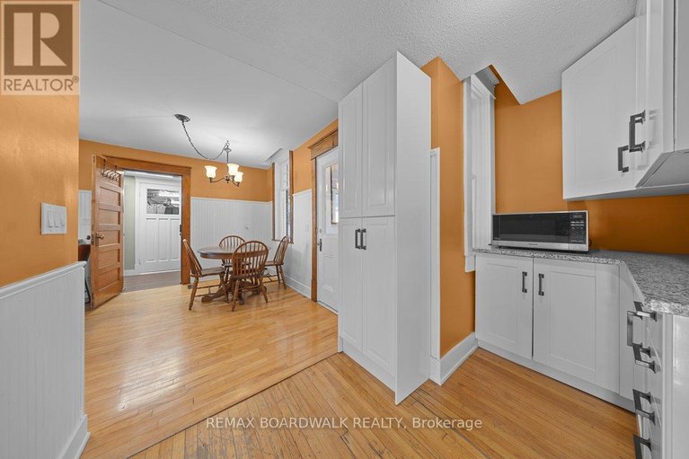 29606717/30-emily-street/carleton-place/carleton-place/ontario/K7C1S2_11