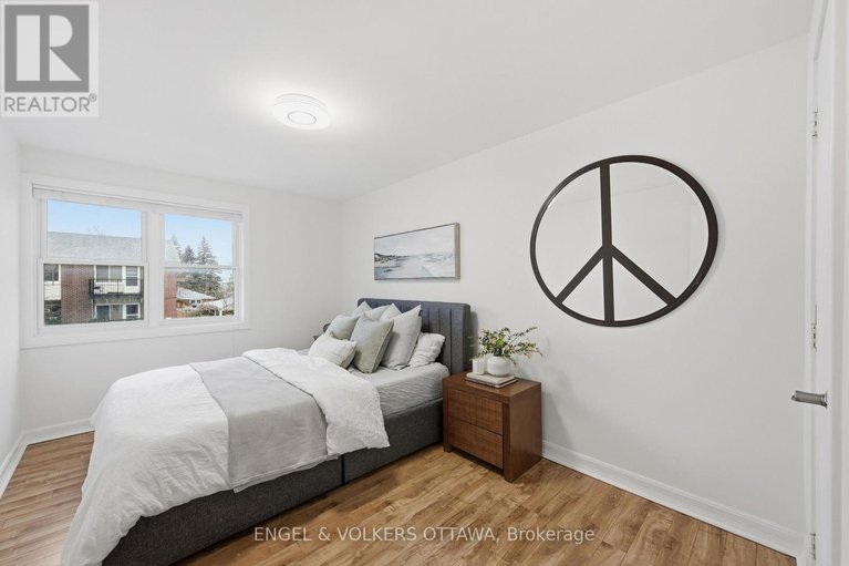 29460829/483-prince-albert-street/overbrookcastle-heights/ottawa/ontario/K1K1Y7_27