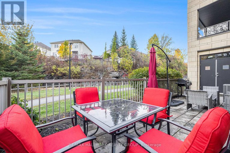 29123284/101-120-montblanc-private/convent-glen-north/ottawa/ontario/K1C0B1_22