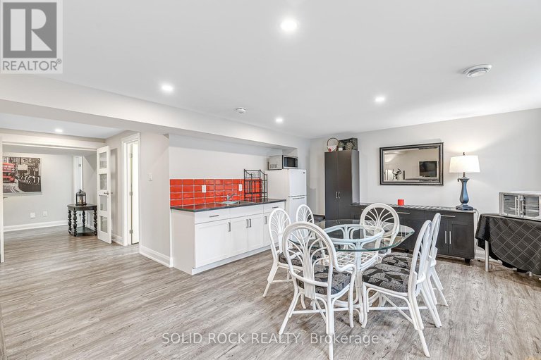 28585718/135-pathfinder-way/riverside-southgloucester-glen/ottawa/ontario/K1X0C9_37