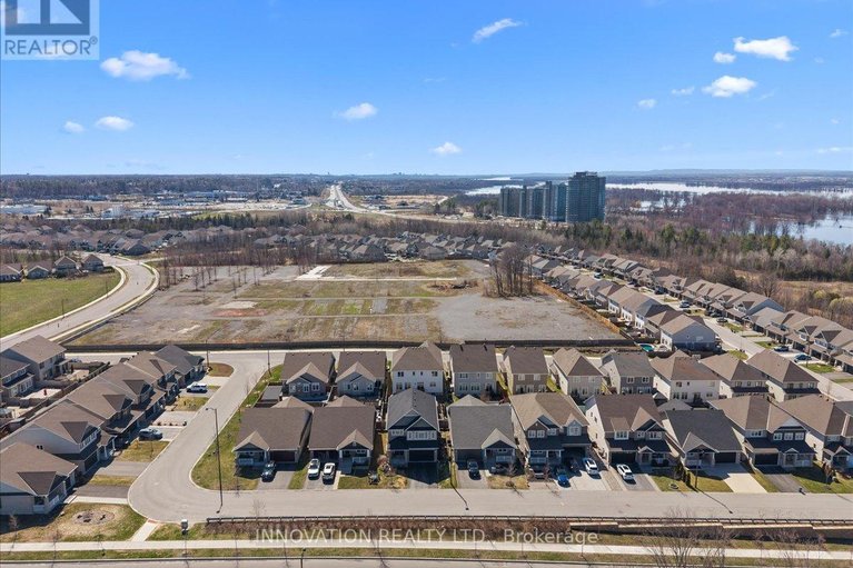 29669052/664-baie-des-castors-street/camelot/ottawa/ontario/K4A1J4_47
