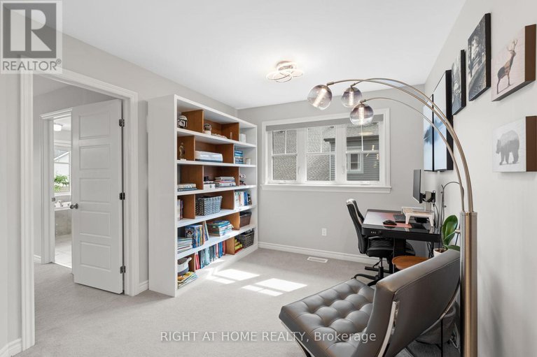 28530019/5-merrill-street/stittsville-north/ottawa/ontario/K2S2M8_13