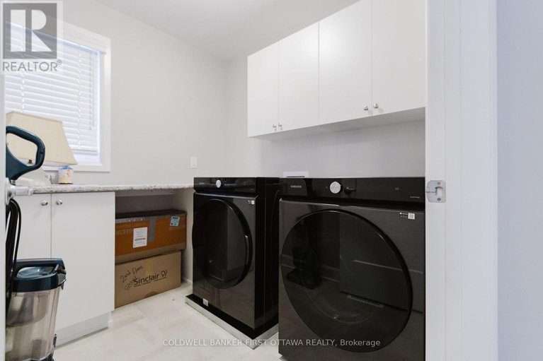 29363800/896-sendero-way/remainder-of-stittsville-area/ottawa/ontario/K2S2W8_41