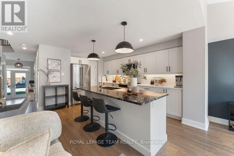 28963123/321-proud-walk/stittsville-south/ottawa/ontario/K2S2L6_11