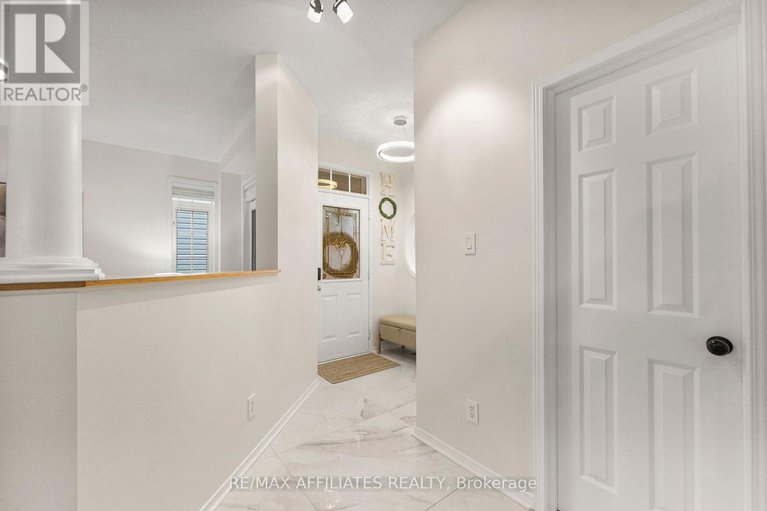 29043621/34-catterick-crescent/morgans-grantsouth-march/ottawa/ontario/K2K3M5_18