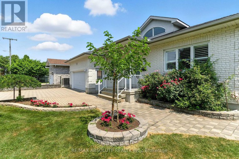 28668574/1513-apeldoorn-avenue/carleton-heights/ottawa/ontario/K2C1V2_44