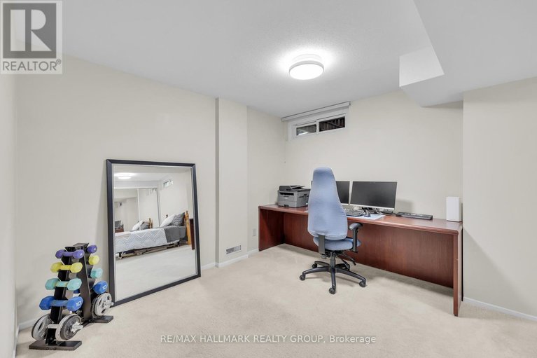 29038832/336-mceachern-crescent/bilberry-creekqueenswood-heights/ottawa/ontario/K1E3P5_33