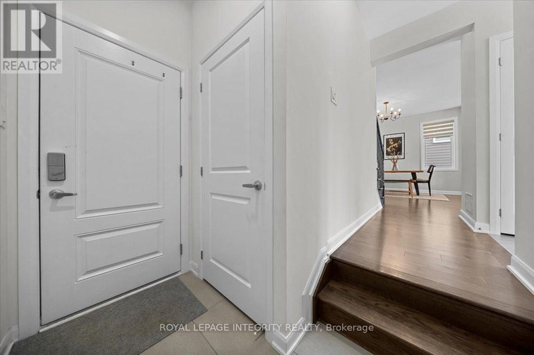 29357054/772-cappamore-drive/half-moon-bay/ottawa/ontario/K2J6V6_24