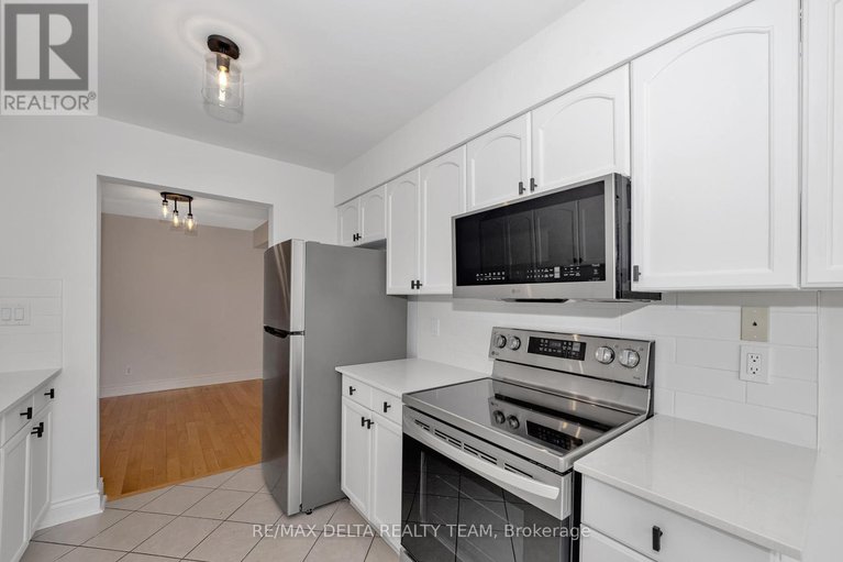 28634111/551-casabella-drive/avalon-east/ottawa/ontario/K4A4Y1_13