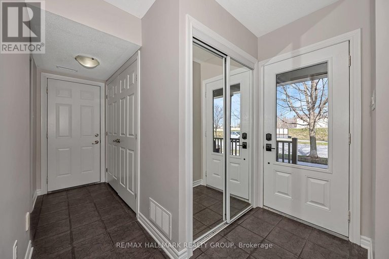 29651054/618-martinique-lane/stittsville-north/ottawa/ontario/K2S0L9_3