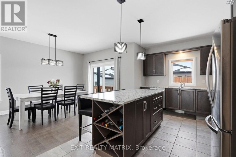 29394255/149-lyon-street/embrun/russell/ontario/K0A1W0_14