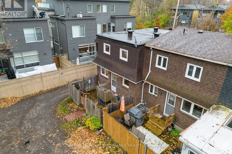 29069886/285-lanark-avenue/westboro-north/ottawa/ontario/K1Z6R6_45