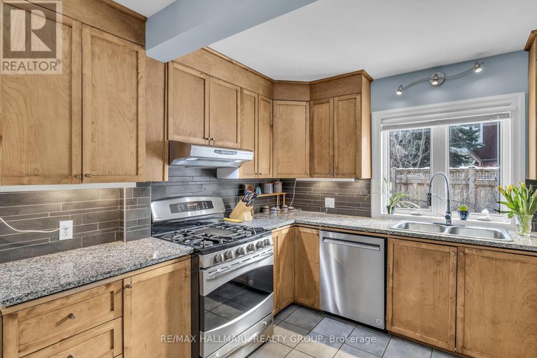 28707318/396-daly-avenue/sandy-hill/ottawa/ontario/K1N6H2_19