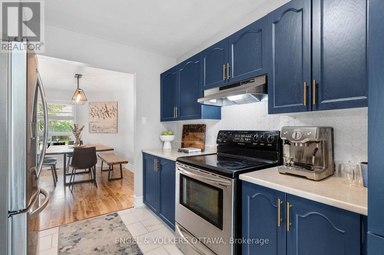 28419048/92-markland-crescent/barrhaven-east/ottawa/ontario/K2G5Z7_17