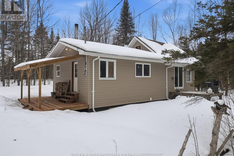 29388553/1826-sugar-bush-way/lanark-highlands-dalhousie-twp/lanark-highlands/ontario/K0G1K0_3