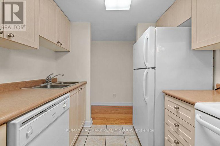 28878552/4c-310-central-park-drive/central-park/ottawa/ontario/K2C4G4_7