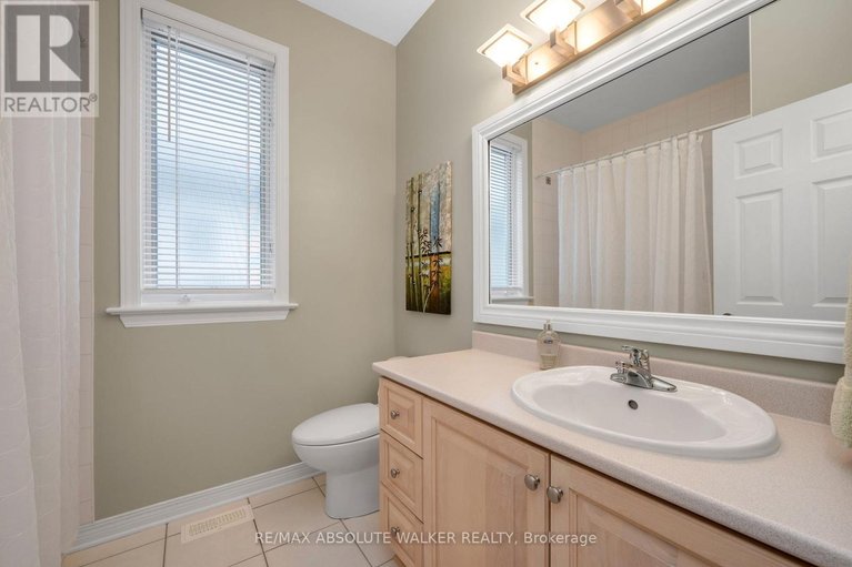 29633386/831-scala-avenue/notting-hillsummerside/ottawa/ontario/K4A4M2_23