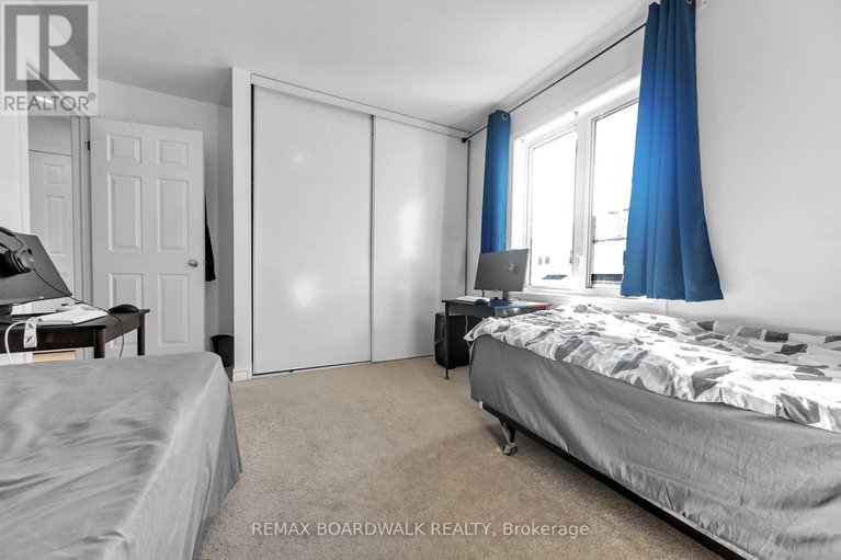 29466464/604-paul-metivier-drive/strandherd/ottawa/ontario/K2J0X9_30