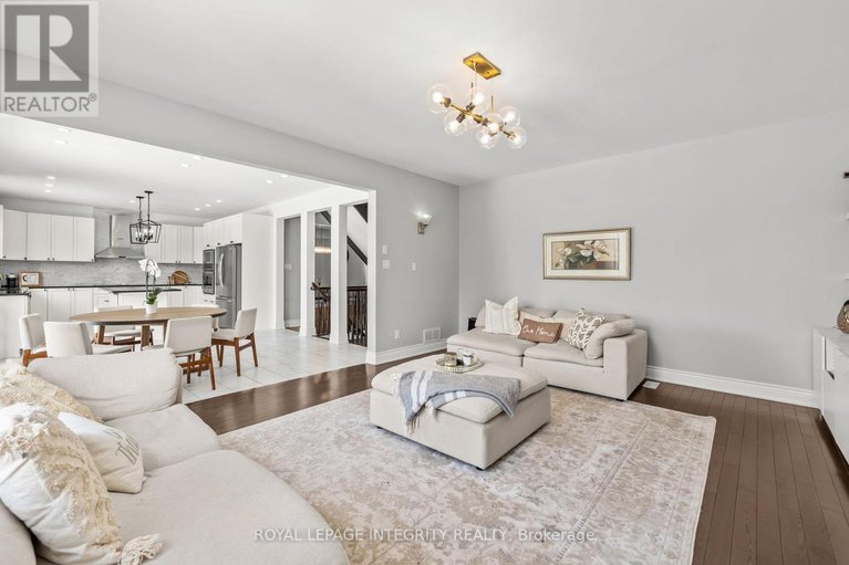 29578407/208-rover-street/emerald-meadowstrailwest/ottawa/ontario/K2V0G2_16