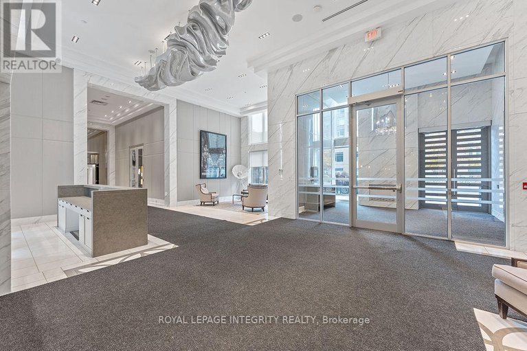 29110736/1908-111-champagne-avenue-s/west-centre-town/ottawa/ontario/K1S5V3_7