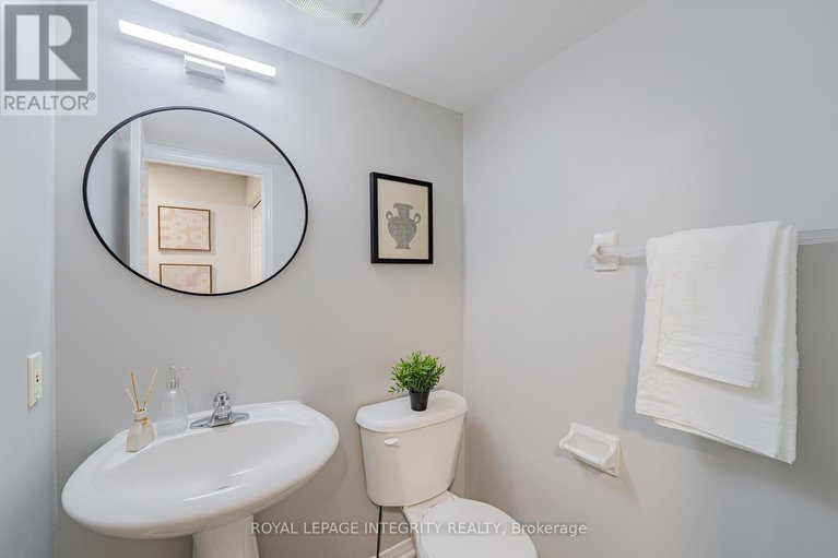 28621656/165-kinross-private/morgans-grantsouth-march/ottawa/ontario/K2K3P8_6