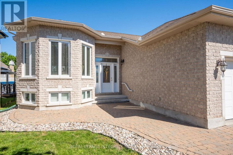 28550243/120-jasper-crescent/town-of-rockland/clarence-rockland/ontario/K4K0A4_4