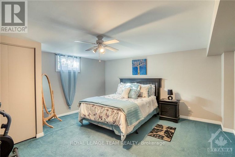 27581108/6443-martin-street/blakeneyalmonte/almonte/ontario/K0A1A0_19